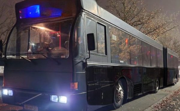 ff0411b7-318e-4f5d-8830-c5c03a339124